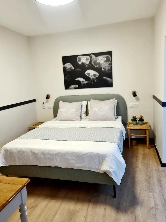 Royal Park- Magical Garden Apartment Eilat Exterior foto